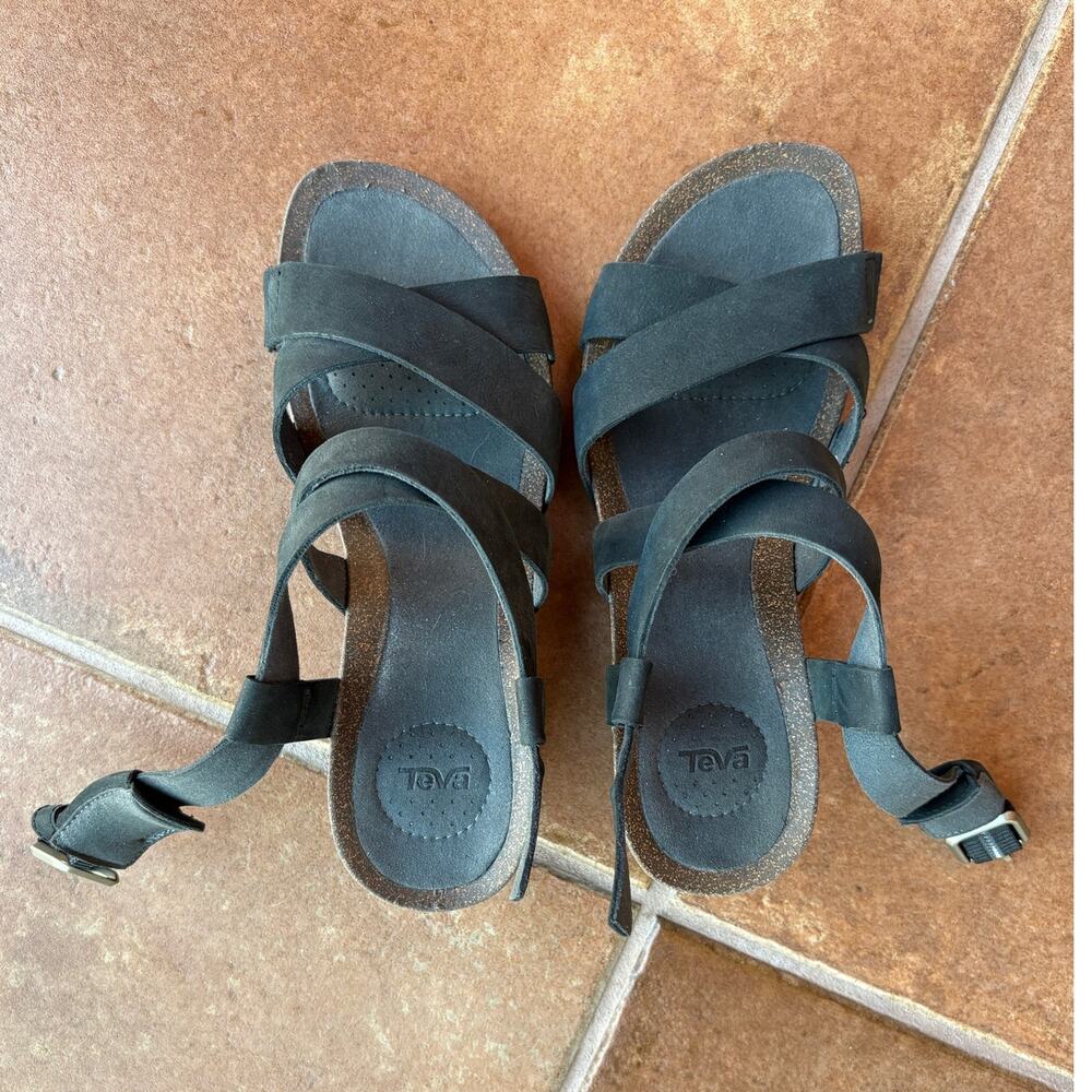Teva Matte Black Mahonia Cork Sole Wedge Cross Strap Sandals w Buckles size 7 - Picture 12 of 16